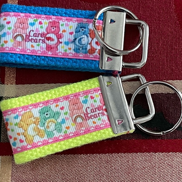 Care Bears Keychain Set - Picture 3 of 3